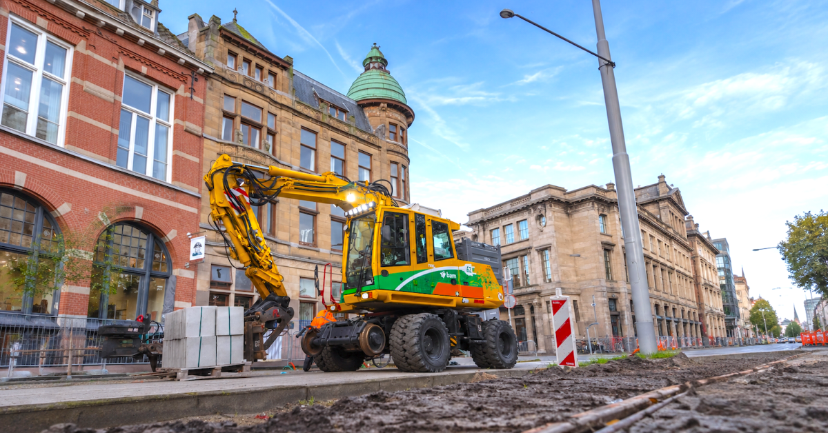 E-quipment highlight: AMT’s hot-swapping battery electric rail excavator