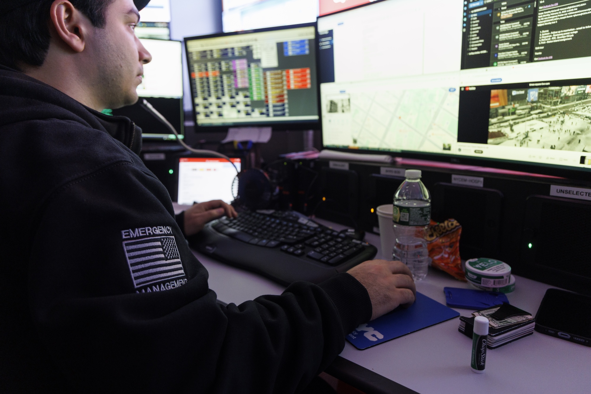 Would you trust an emergency alert written by AI?