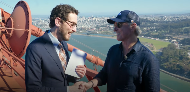 California Governor Newsom signs VPP and balcony solar bills, vetoes community solar legislation